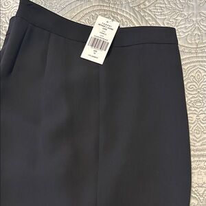 Zara Classic Black Pencil Skirt